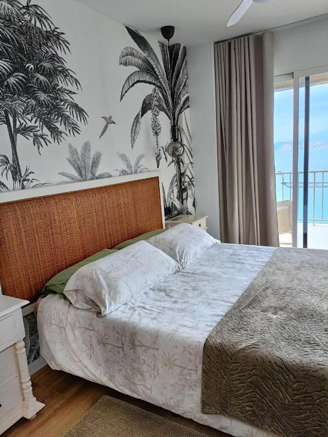 Portofino Flying Whale Apartment เบนิดอร์ม ภายนอก รูปภาพ