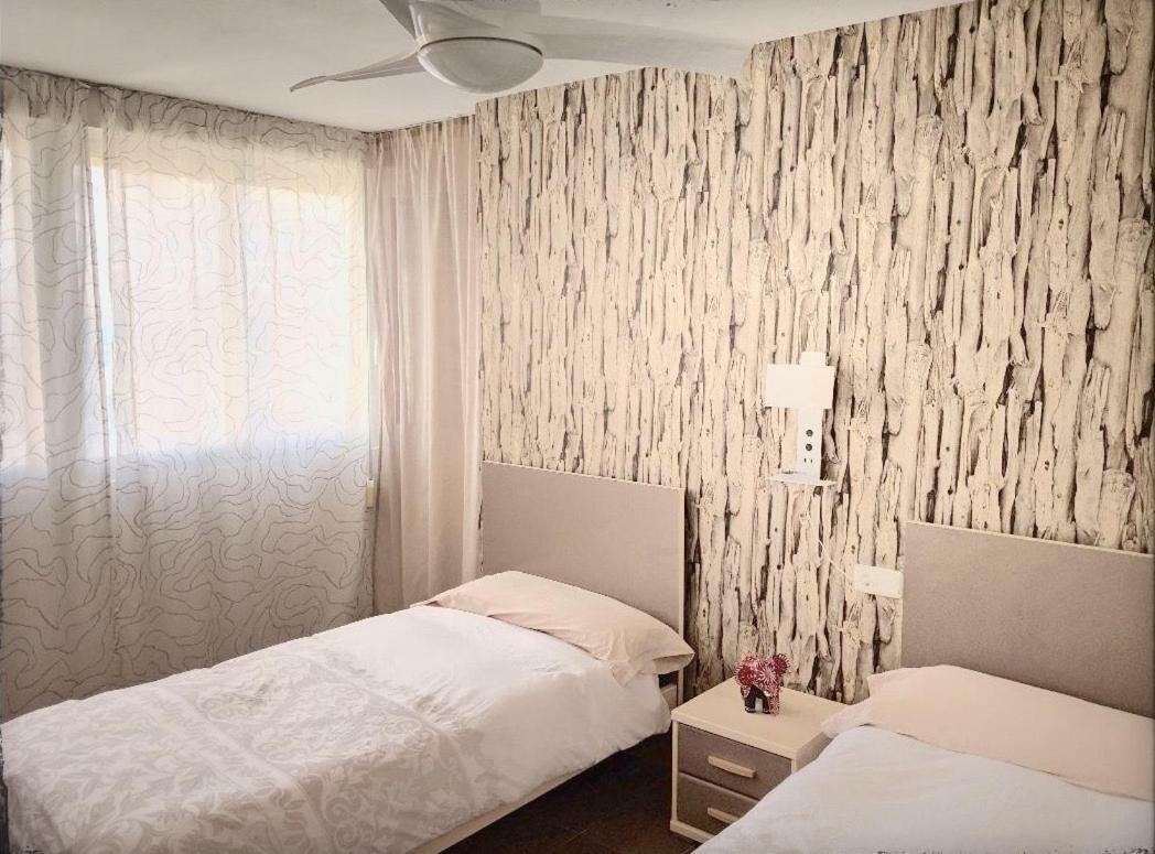 Portofino Flying Whale Apartment เบนิดอร์ม ภายนอก รูปภาพ