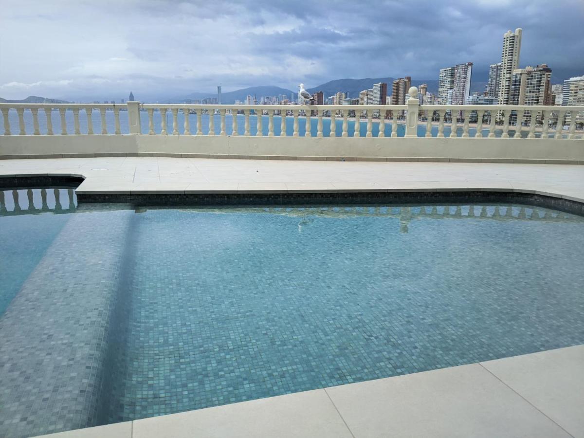 Portofino Flying Whale Apartment เบนิดอร์ม ภายนอก รูปภาพ
